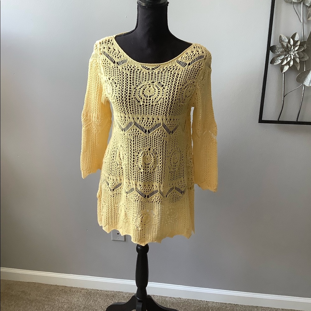 Yellow sweater